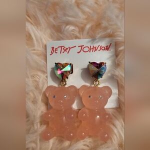 Betsey Johnson Pink Gunmy Bear Heart Earrings!